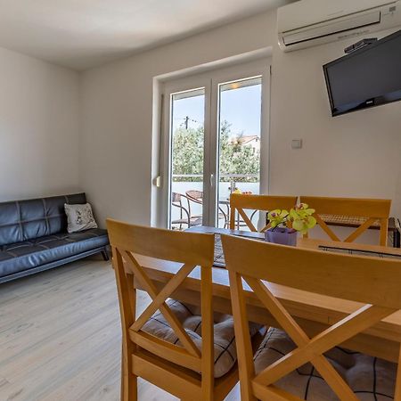 Viola Medulin Apartment Rovinj Ruang foto